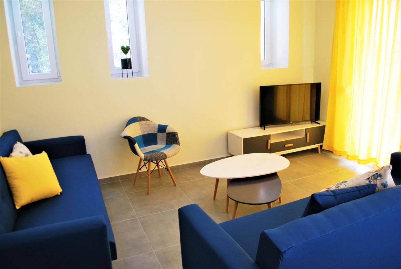 Q Luxury Rooms Paleros Exteriér fotografie