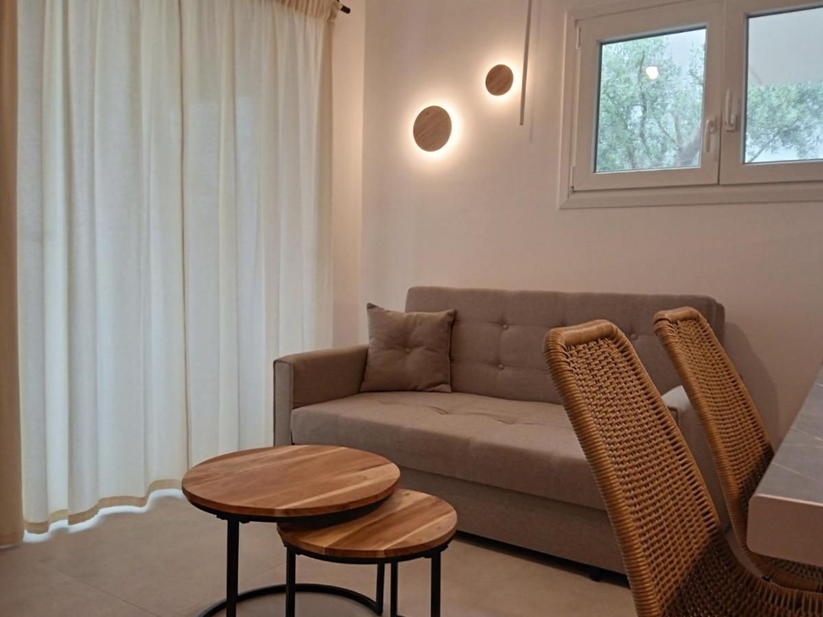 Q Luxury Rooms Paleros Exteriér fotografie