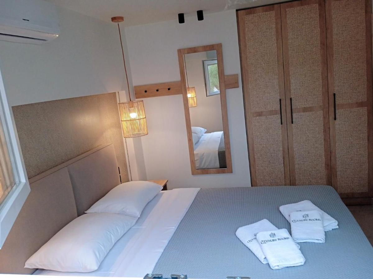 Q Luxury Rooms Paleros Exteriér fotografie